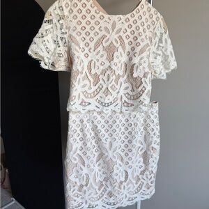 Elegant White Lace 2-Piece Set